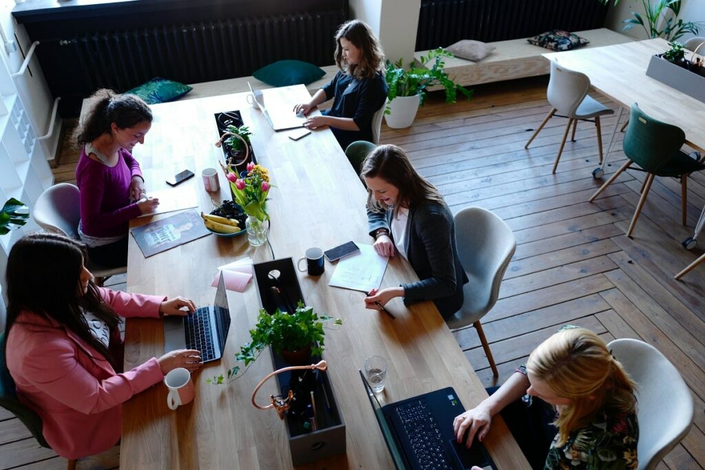 Coworking en France © Cowomen - Unsplash