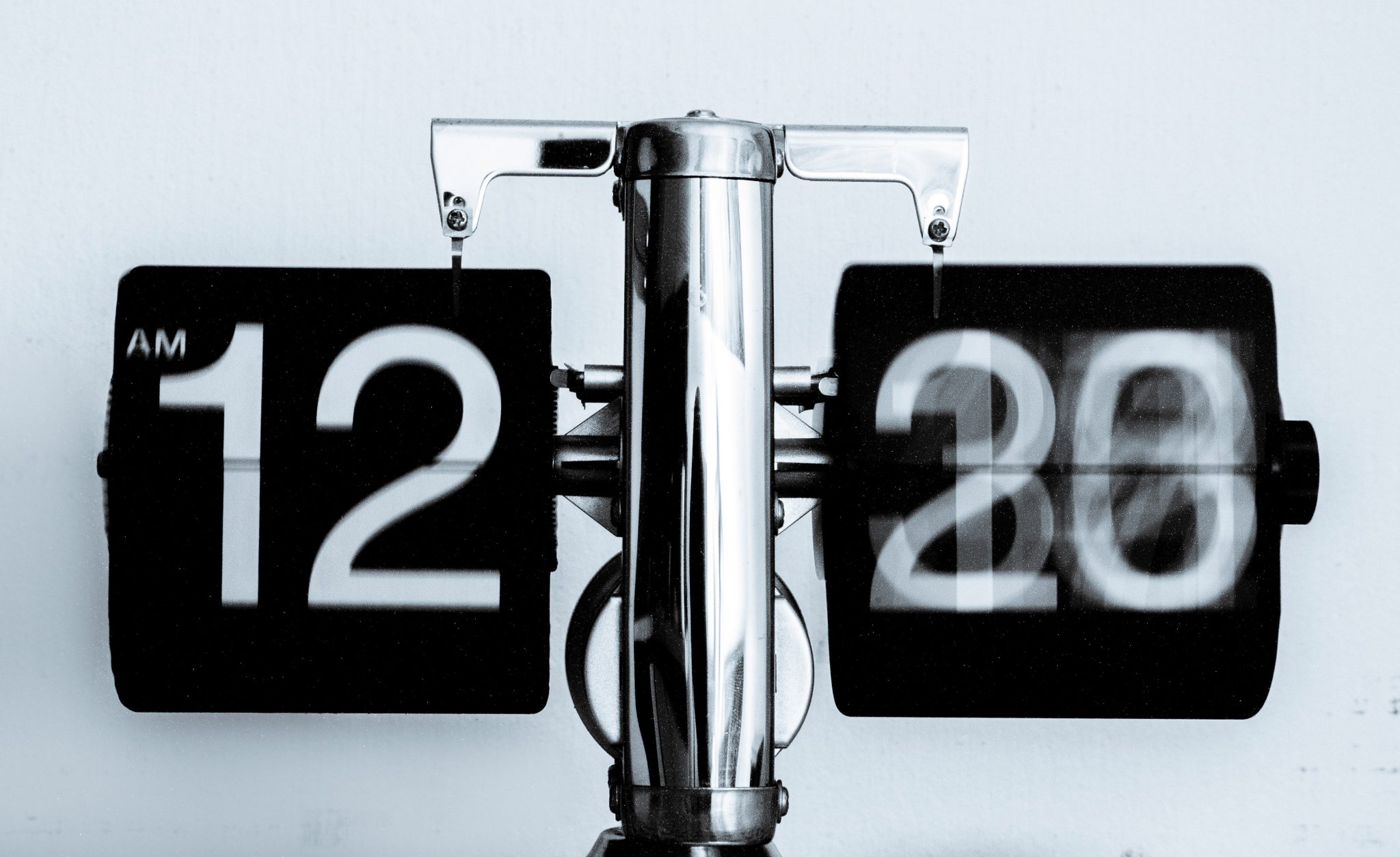 Petite définition de la procrastination au bureau HubGrade Le Blog