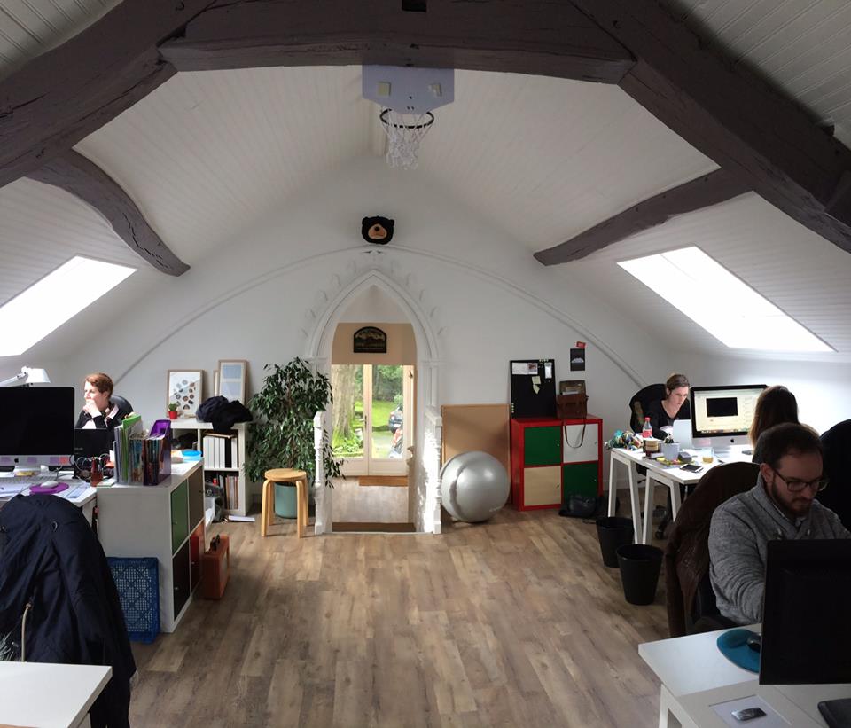 Chapelle désacralisée transformée en coworking