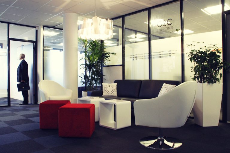 G2C Business Center - Réunion 1G2C Business Center - bureau 2G2C Business Center - Réunion 1G2C Business Center - accueil 2